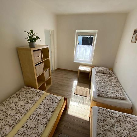 Apartman Beniskovec, Suchdol Nad Luznici Exteriér fotografie